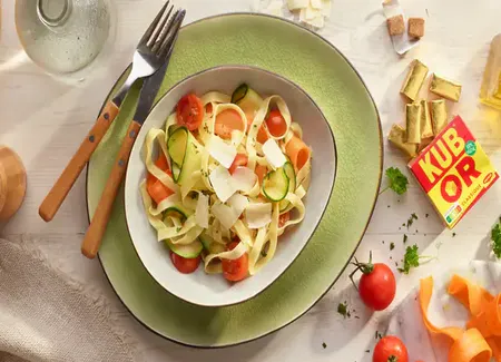 Tagliatelles aux légumes et fromage