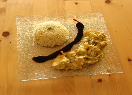 Poulet au curry et aux pommes