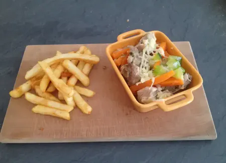 Cassolettes de poulet aux petits légumes