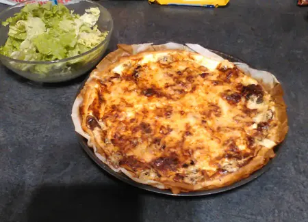 Quiche au bleu d'auvergne et aux lardons