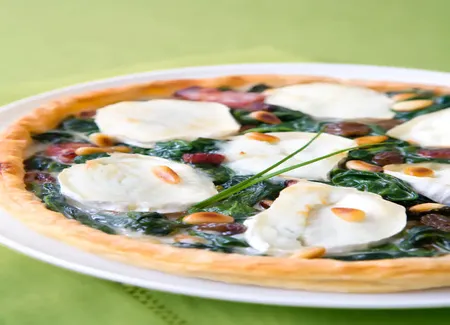 Tarte épinard chèvre raisins