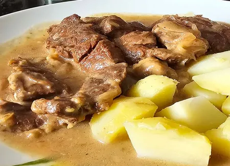 Carbonade à la bière et au raisins secs
