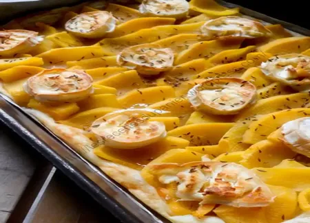 Tarte rutabaga, chèvre et miel