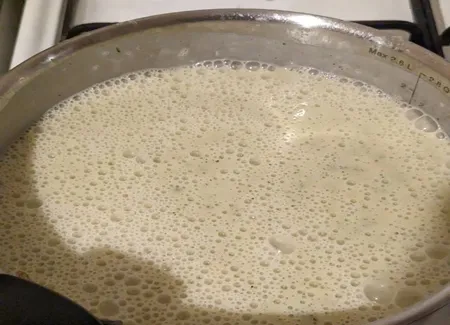 Soupe courgette, vache qui rit et pomme de terre