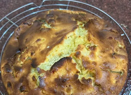 Gâteau fourré au fromage blanc et aux pommes