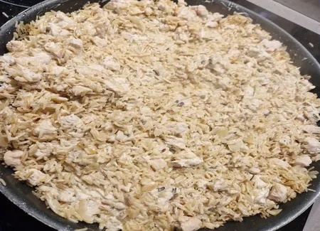 Riz pilaf exquis à l'escalope de dinde