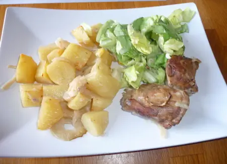 Filet mignon à la crème et pommes de terre confites