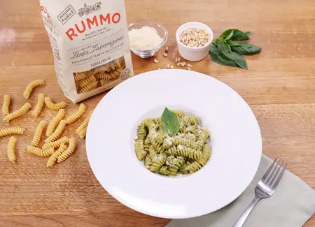 Fusilli al pesto