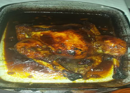 Poulet entier laqué