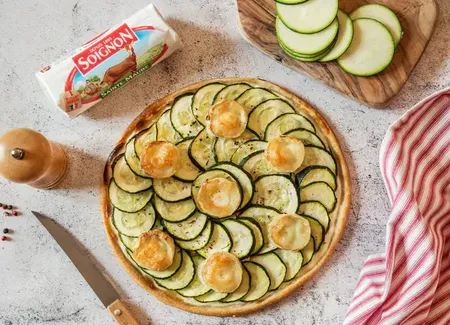 Tarte fine courgettes et chèvre