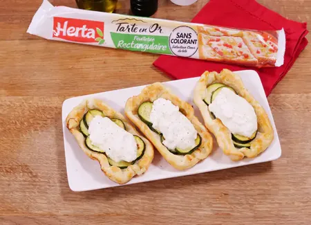 Mini tatin courgette, burrata et miel
