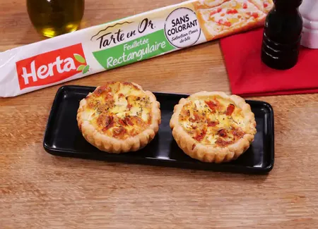 Mini quiches tomates confites, feta, herbes de provence