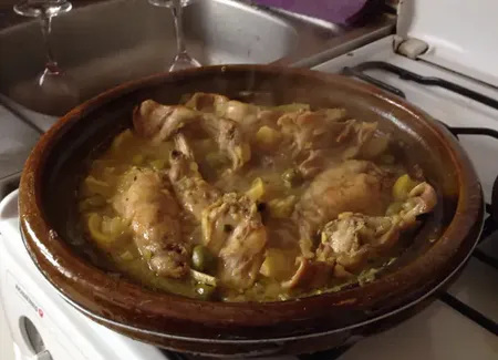 Tajine de lapin aux citrons confits