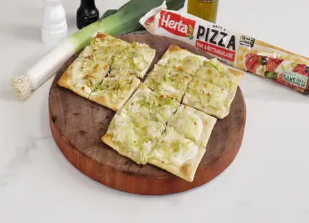 Flammekueche revisitée poireau et mozzarella
