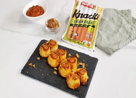 Palmiers knacki® veggie, pesto rosso et oignons frits