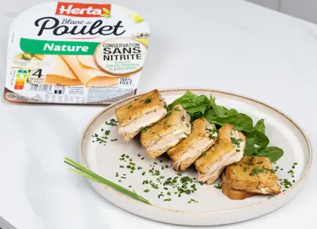 Mini-croques blanc de poulet et fromage ail et fines herbes