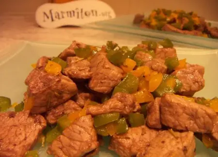 Petit sauté de veau aux poivrons et banyuls