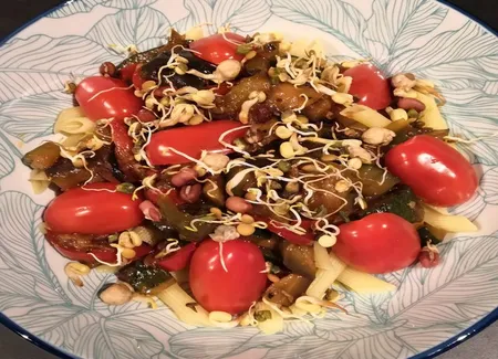 Salade de pâtes aux légumes grillés