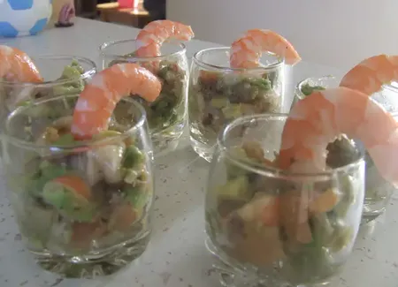 Carpaccio de noix de saint-jacques et crevettes