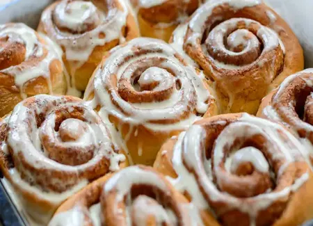 Cinnamon rolls gourmands au airfryer