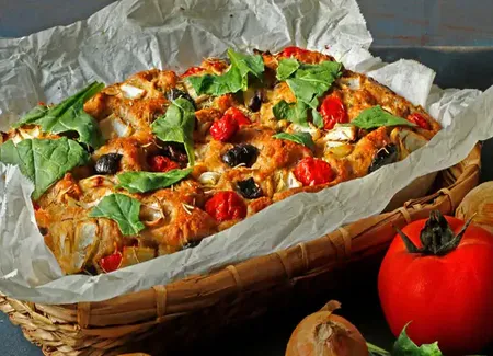 Focaccia au jambon et légumes au airfryer