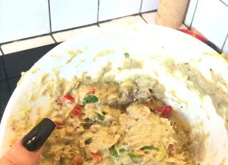 Pour tartiner à l'apéritif (thon avocat poivron ...)