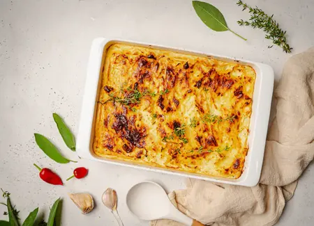Gratin d'asperges blanches au cantal