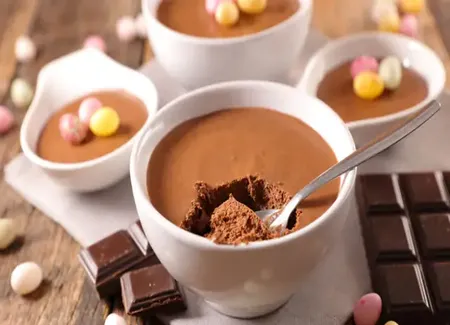 Mousse au chocolat de pâques