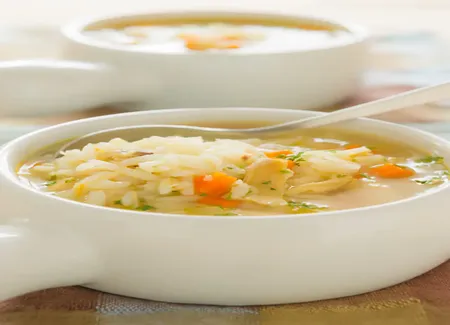 Soupe au riz et aux légumes