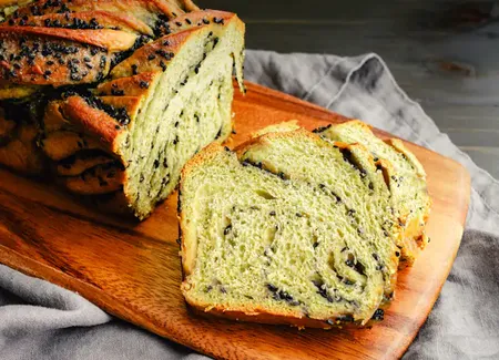 Babka pistache