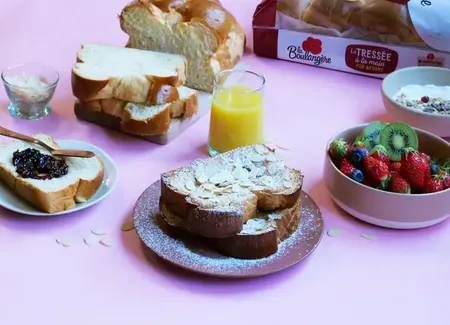 Brioche aux amandes express