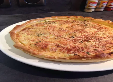 Quiche ail et fines herbes