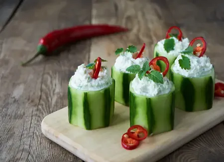 Mini-concombres farcis du pêcheur