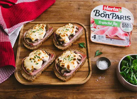 Bruschetta, jambon, champignons