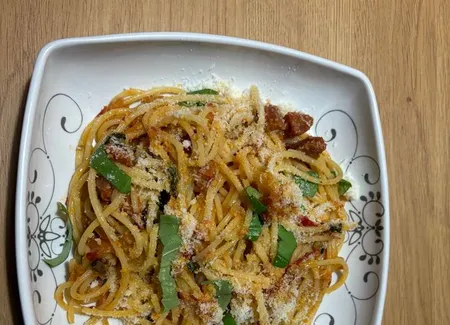 Spaghettis au chorizo et à l'anis étoilée