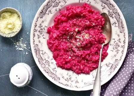 Dips de betterave et radis végétarien
