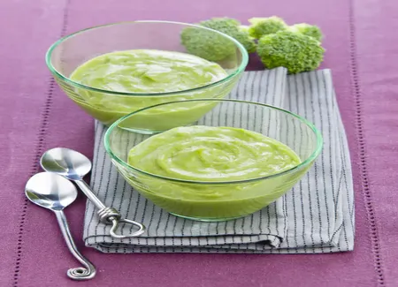 Mousse de brocoli au basilic