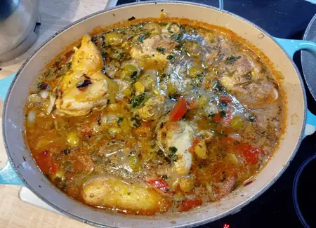 Tajine poulet abricot amande olives
