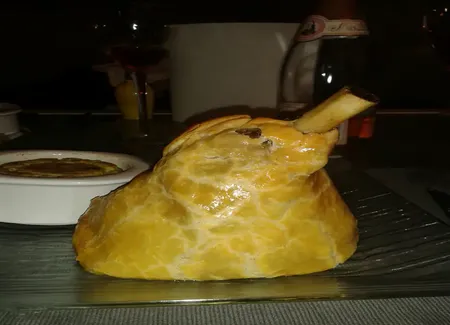 Souris d'agneau en croûte