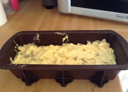 Cake fin aux fruits confits