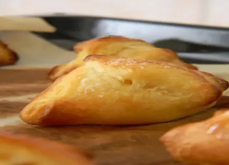 Feuilletés aux abricots