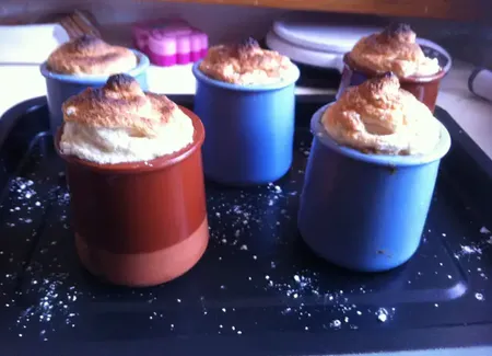 Semoule au chocolat meringuée