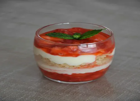 Verrine vanillée fraises-spéculoos