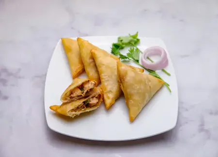 Samoussa poulet asiatique