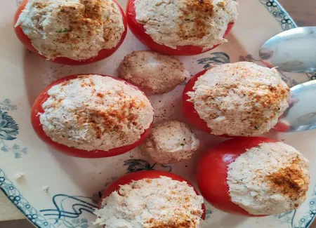 Tomates farcies au carré frais