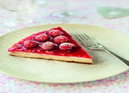 Double cheesecake anglais et glaçage rouge