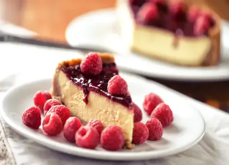 Cheesecake nappé à la framboise