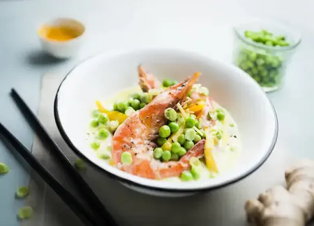 Curry et gambas et petits pois