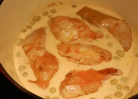 Pintadeau au riesling et raisins
