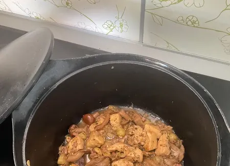 Marmite de poulet au jus de raisin